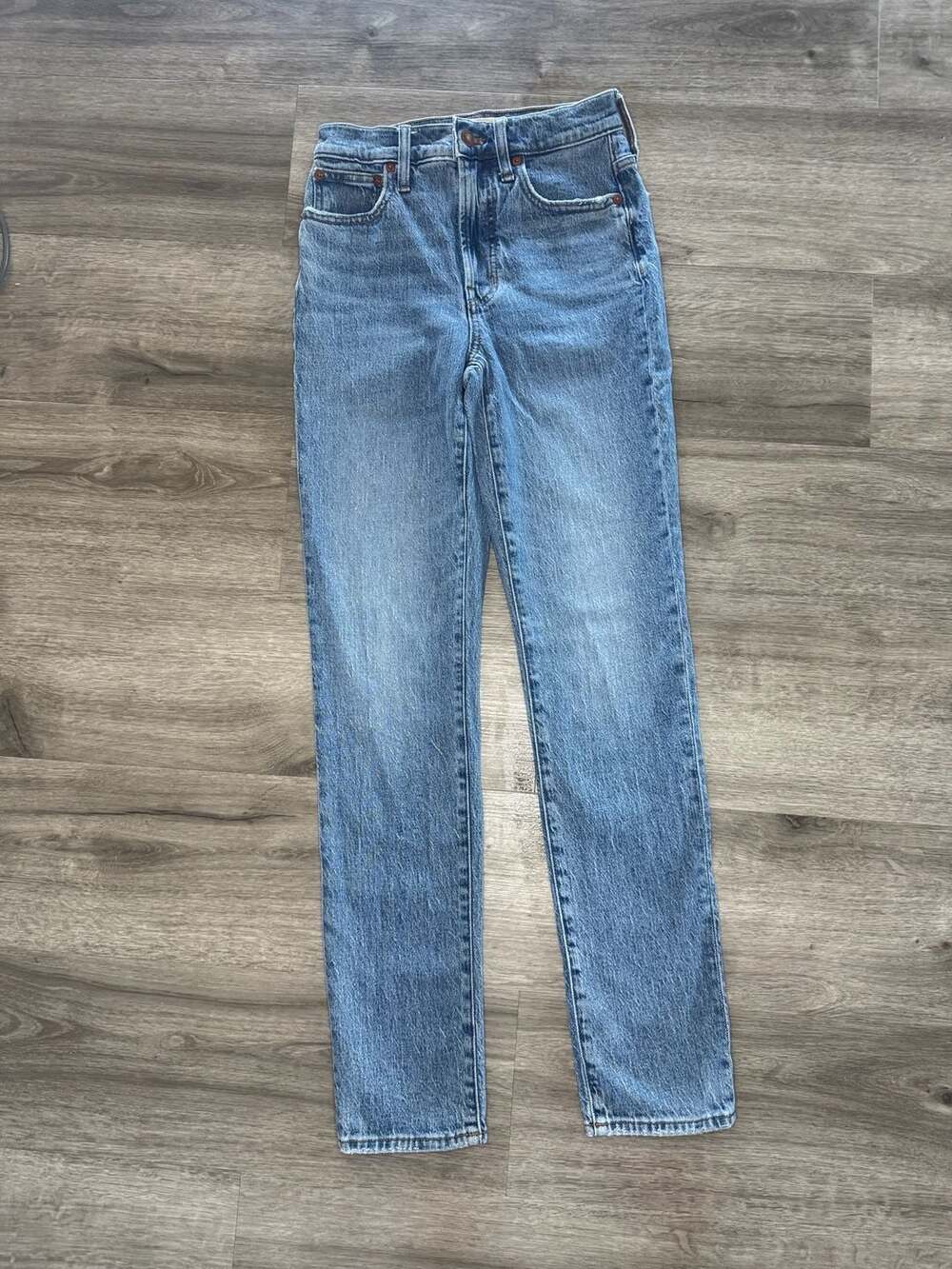 Madewell The Perfect Vintage Jean in Mid Wash Size 24T